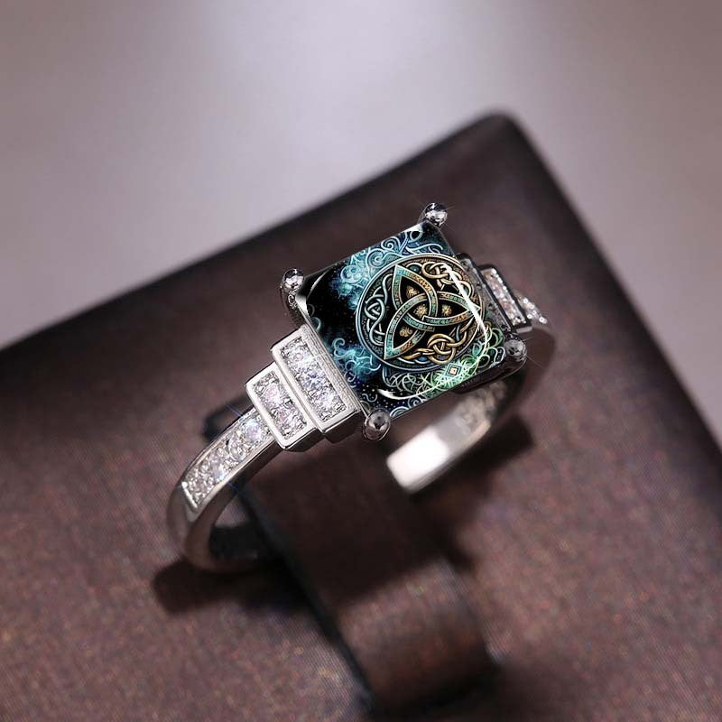 Celtic Knot Square Ring