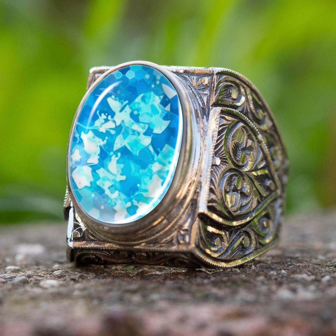 Vintage Carved Blue Oval Ring