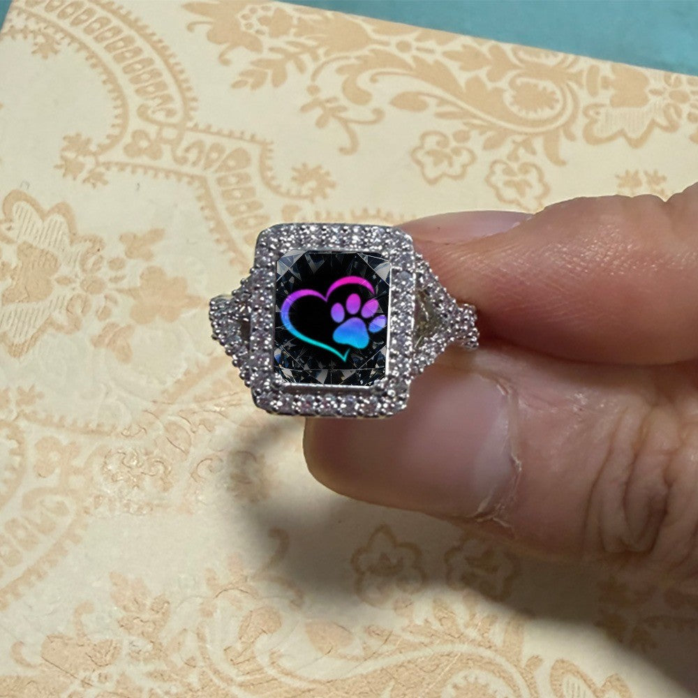 Gradient Paw Print Heart Square Ring
