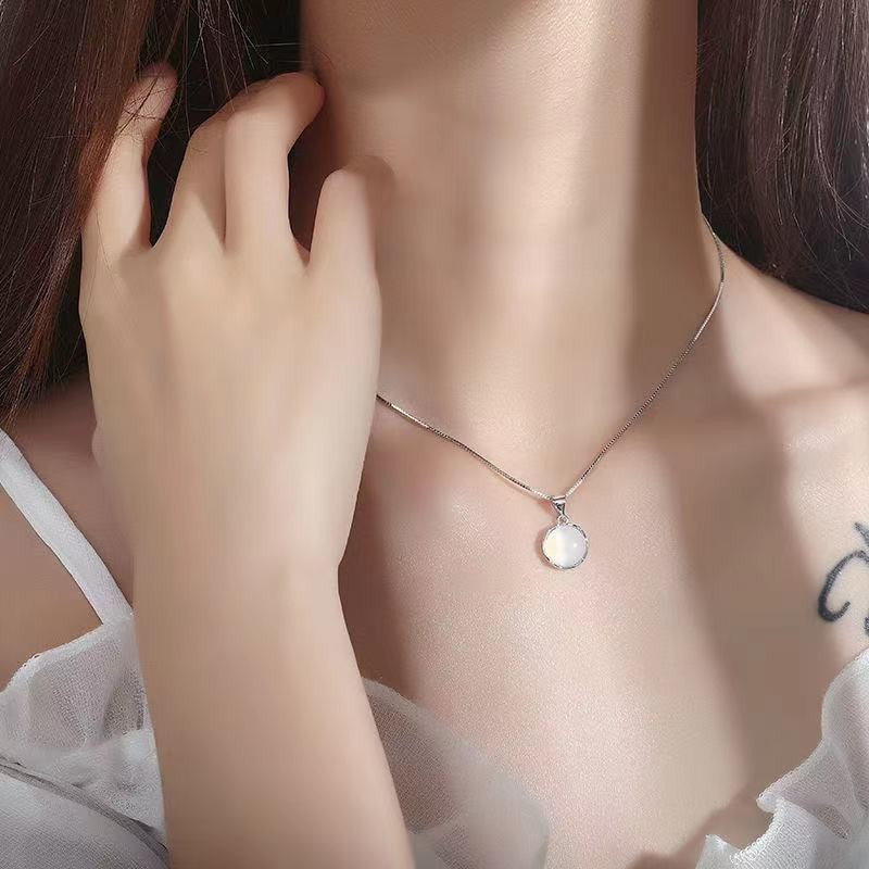 White Stone Circle Pendant Necklace