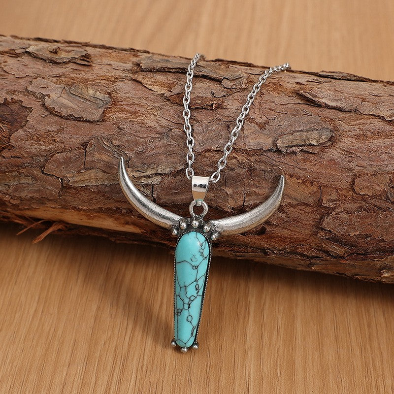 Turquoise Horn Pendant Necklace