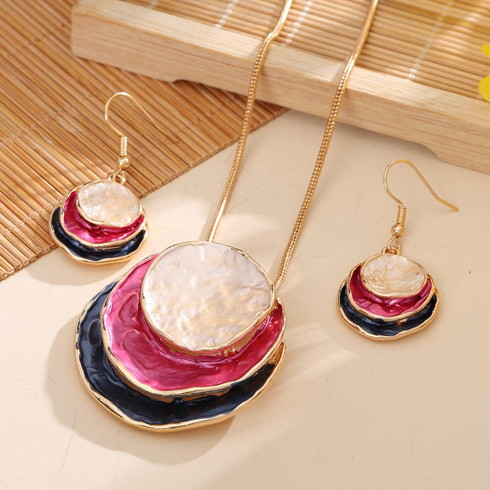 Layered Shell Disc Necklace & Earring Set