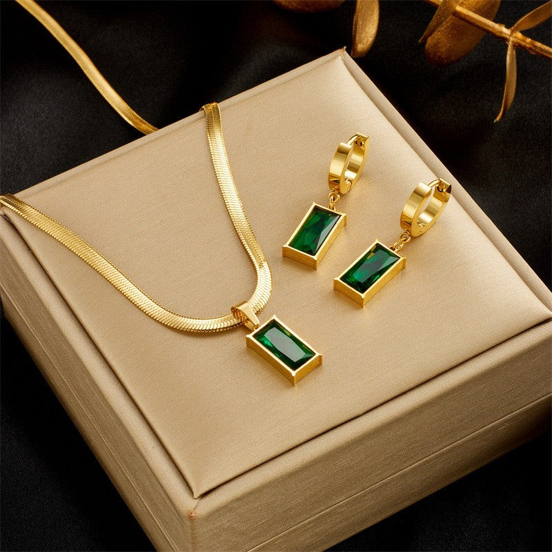 Emerald Rectangle Jewelry Set