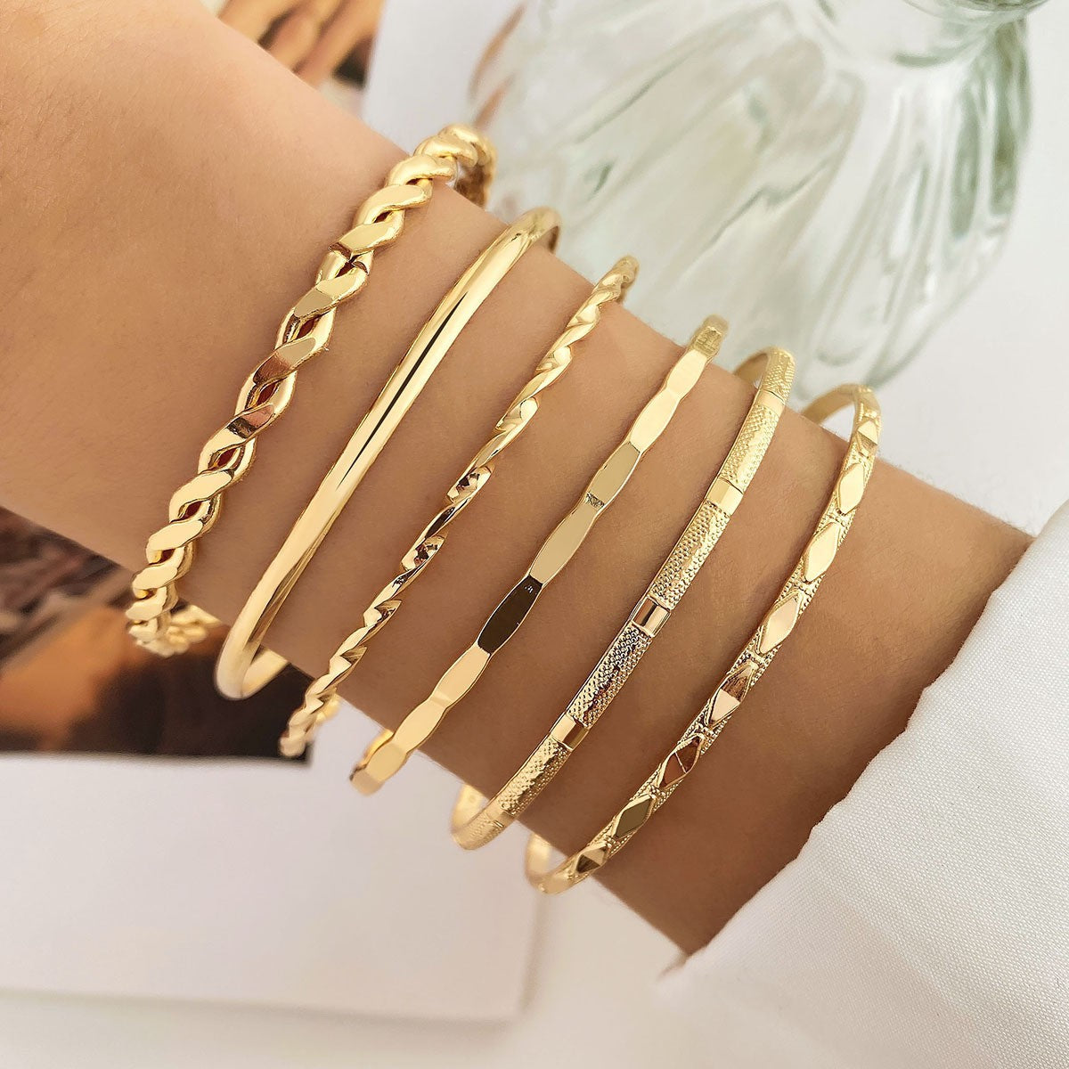 Mixed Texture Cuff Bracelet Set