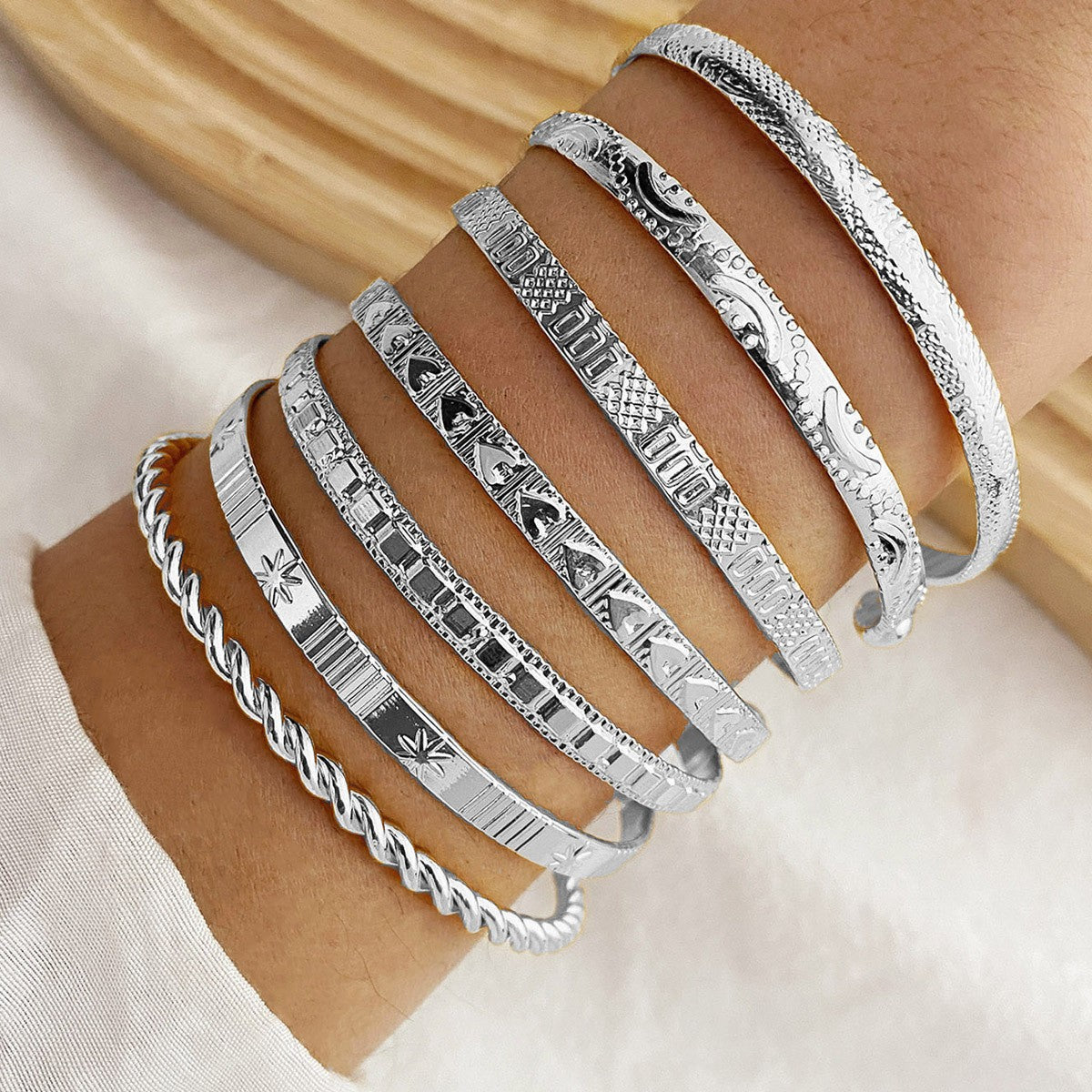 Mixed Texture Cuff Bracelet Set