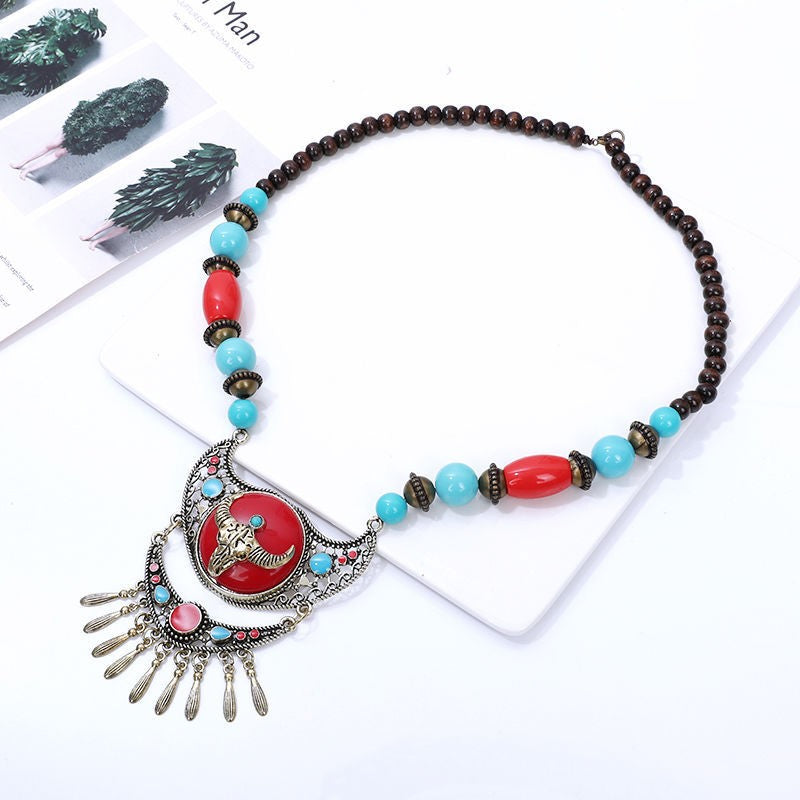 Bull Motif Bead Necklace