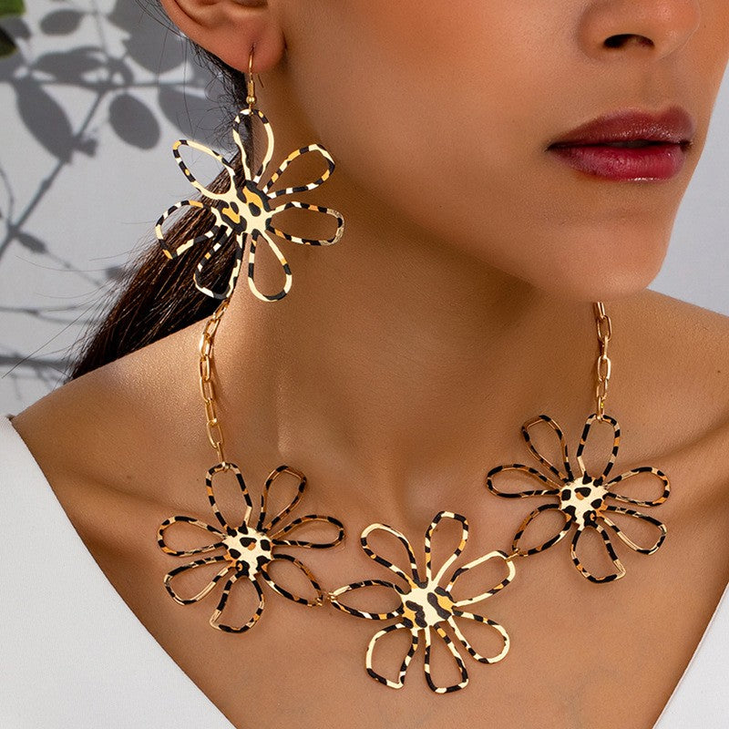 Leopard Flower Necklace & Earring Set