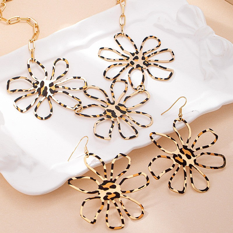 Leopard Flower Necklace & Earring Set