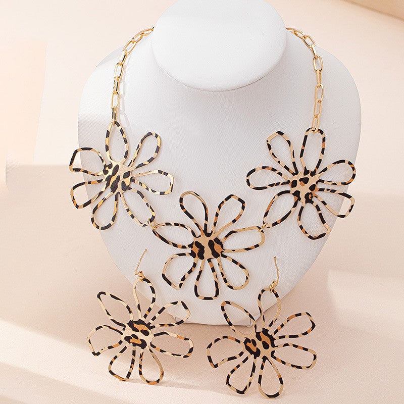 Leopard Flower Necklace & Earring Set