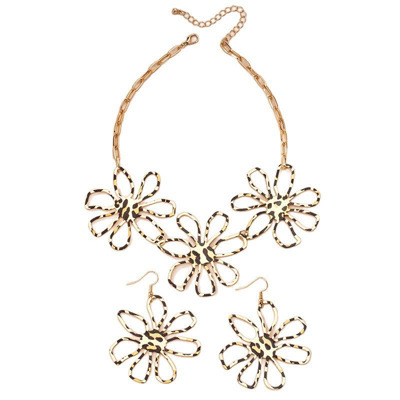 Leopard Flower Necklace & Earring Set