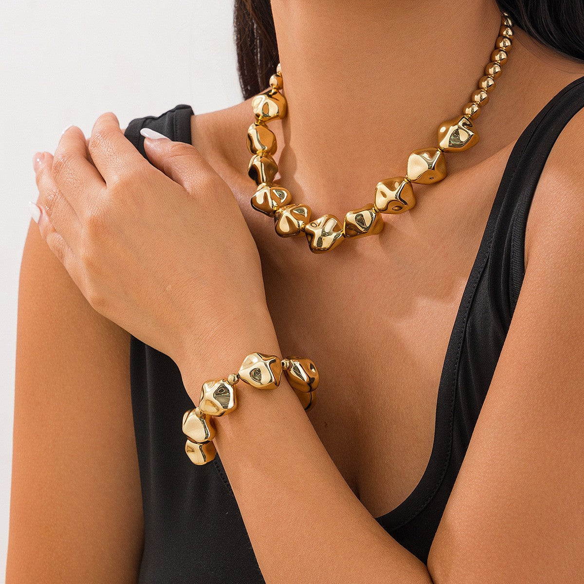 Irregular Geometric Bead Necklace Set