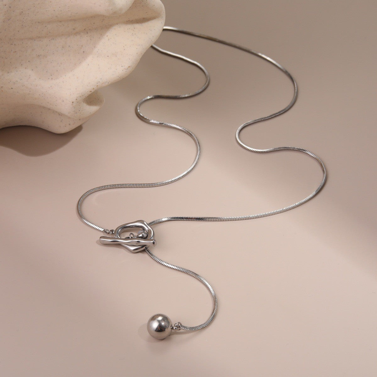 Heart Toggle Y-Chain Necklace