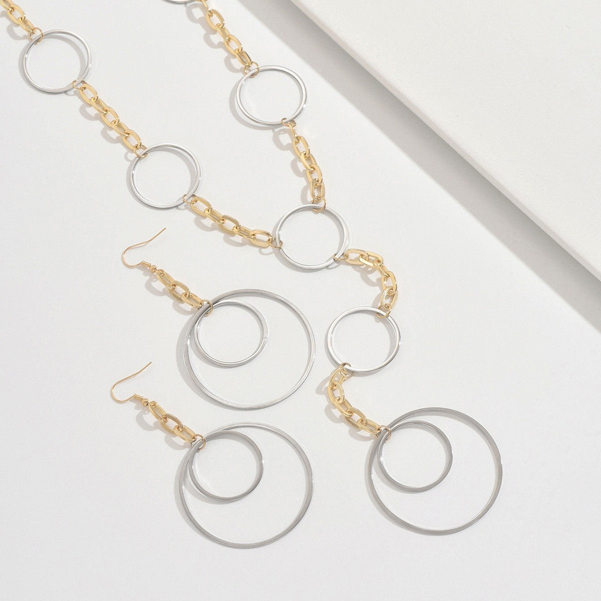 Two-Tone Circle Lariat Necklace & Earring Set