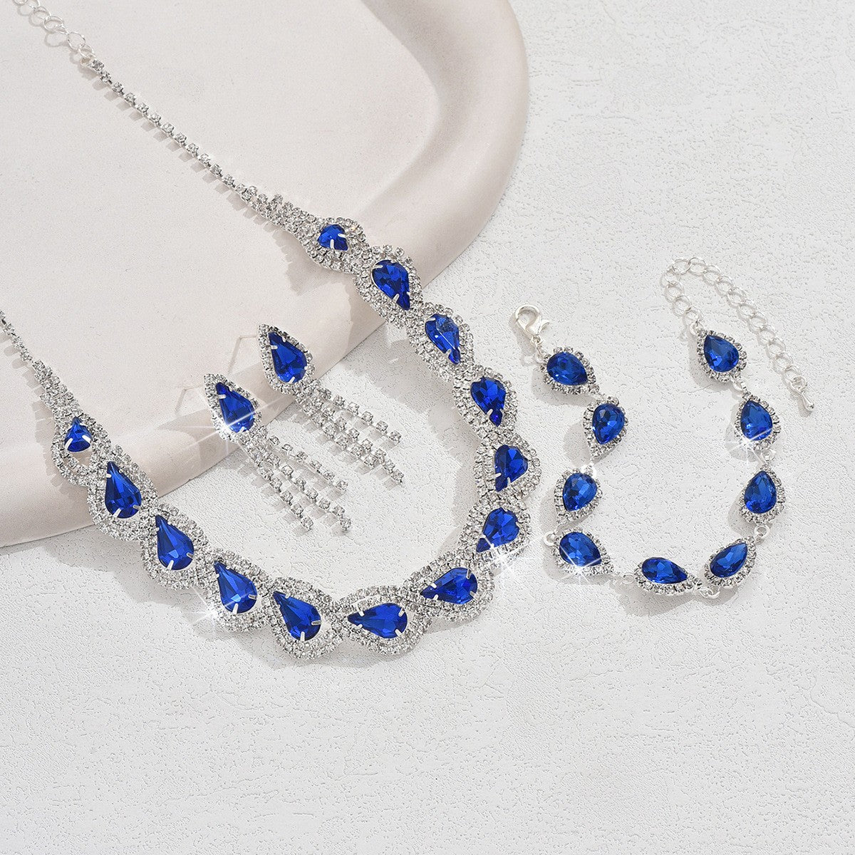 3-Piece Teardrop Crystal Jewelry Set