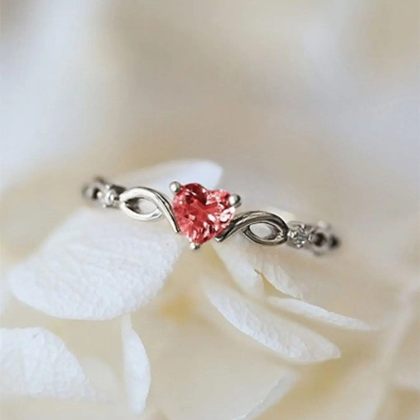 Rhinestone Heart Ring