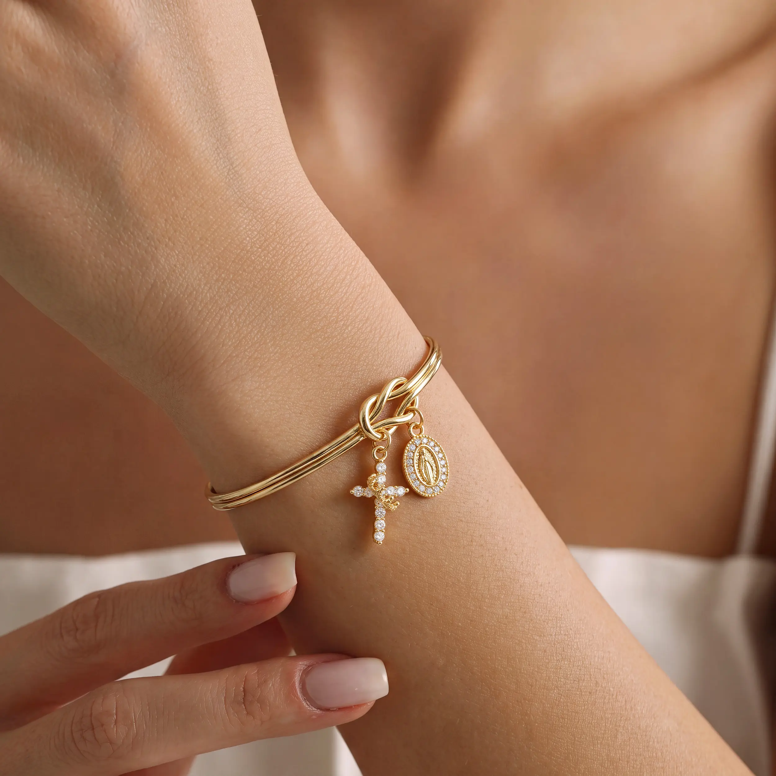 Cross Crown Knot Bracelet