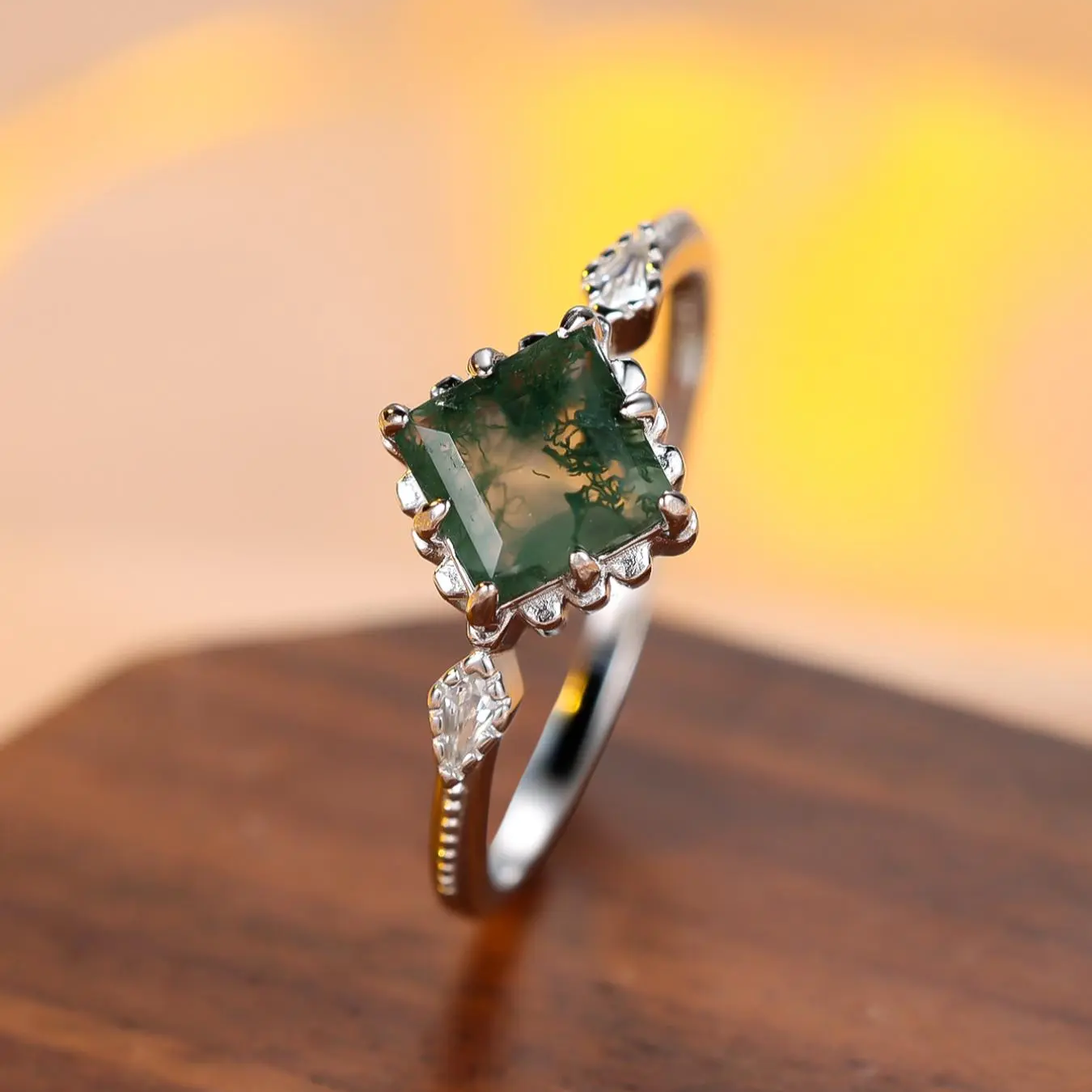 Seaweed Rhombus Ring