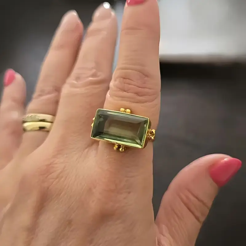 Emerald Rectangle Ring