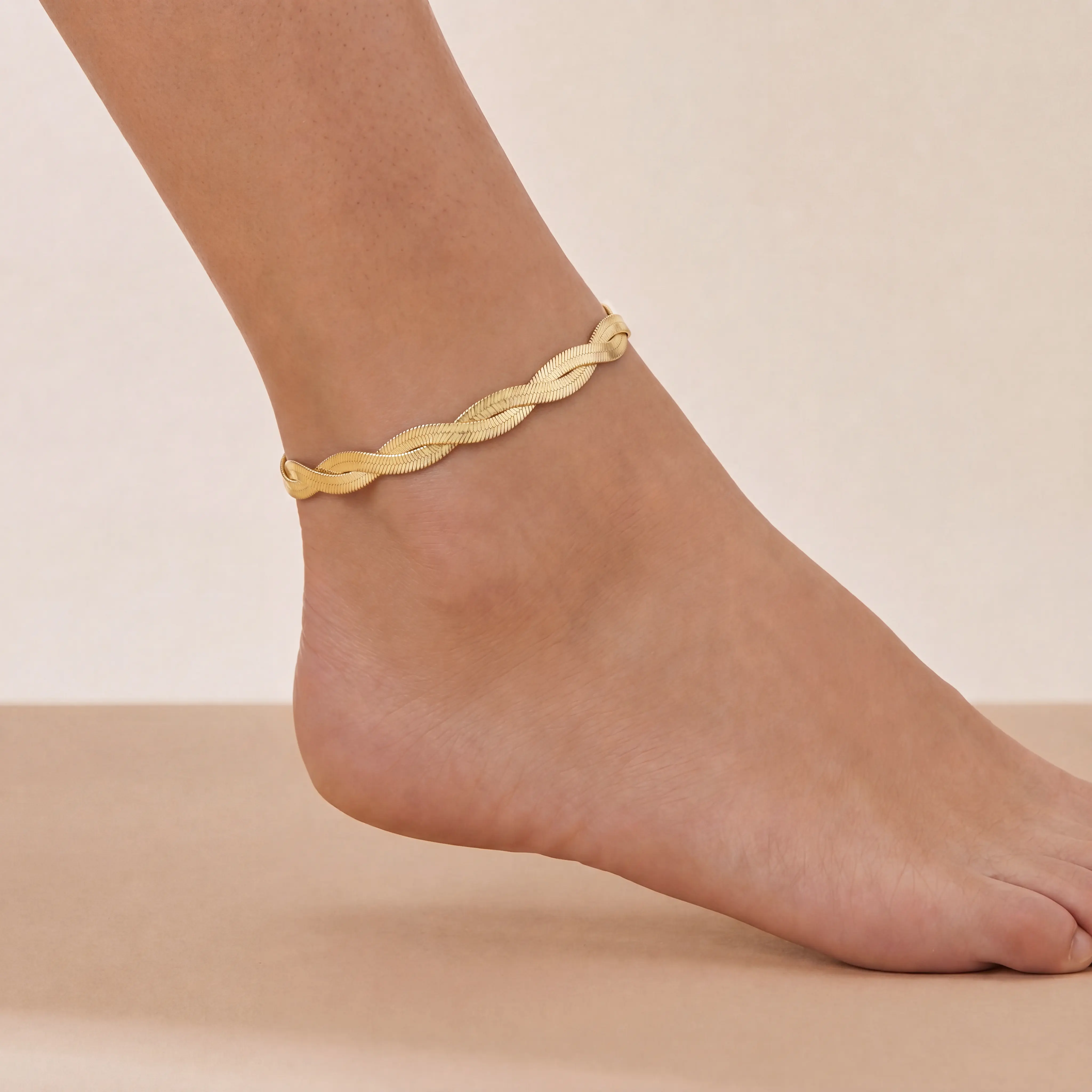 Dainty Flat Twisted Anklet